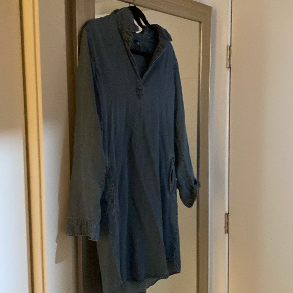 Great long sleeved denim dress - Picture 1 of 2